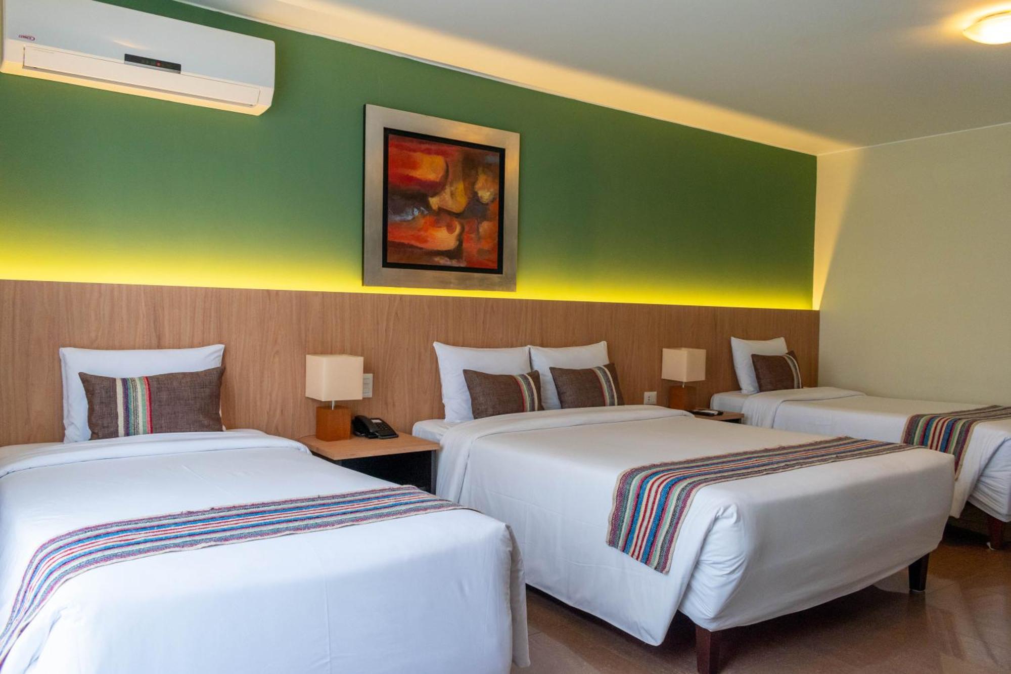 El Tambo 1 Hotel 3*