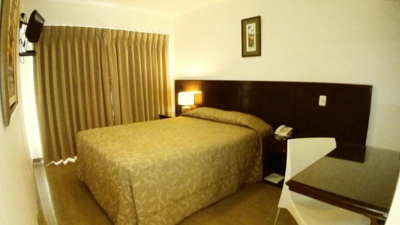 Hotel El Tambo 1