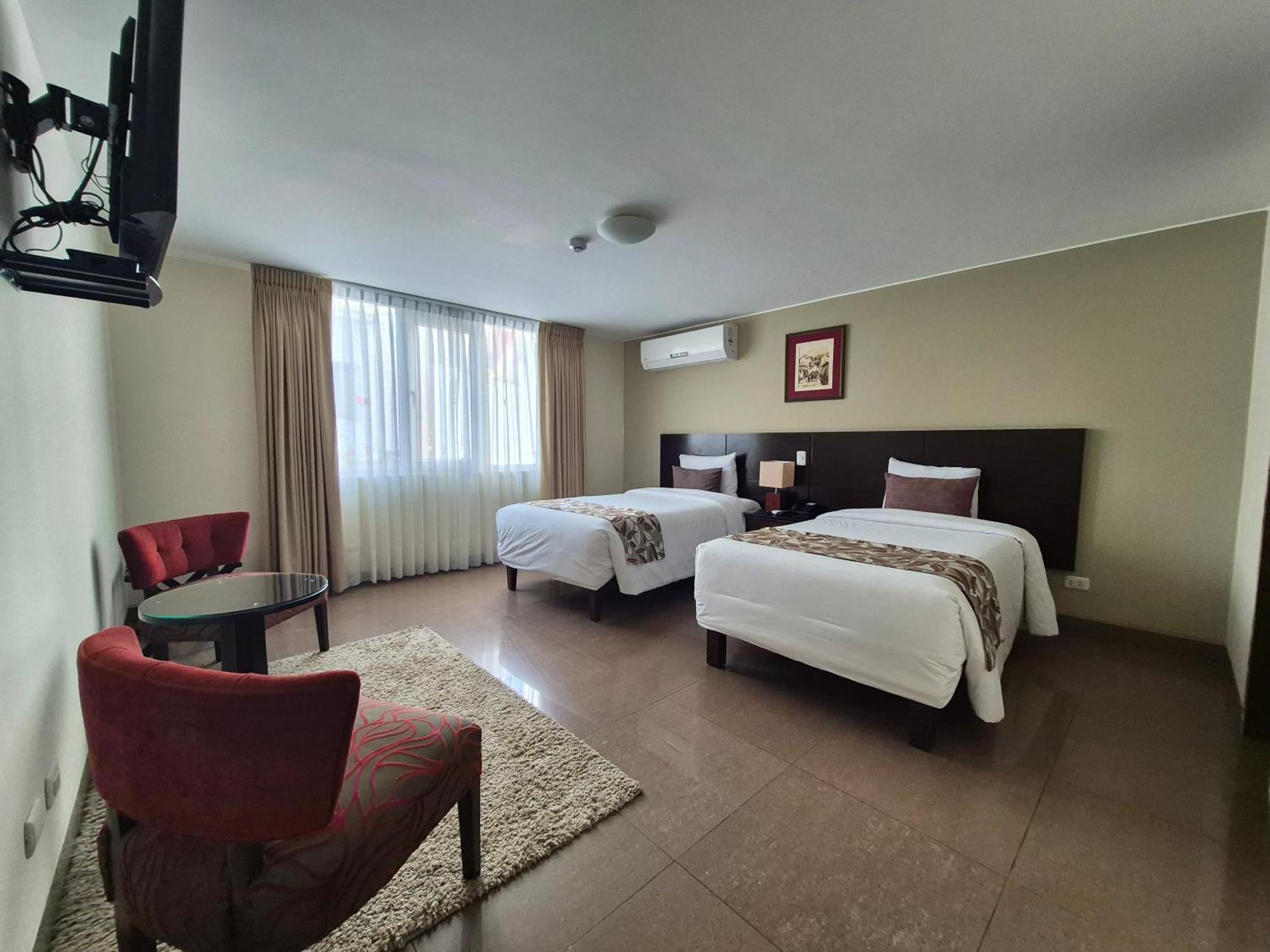 El Tambo 1 Hotel 3*